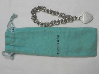 Vintage Authentic Tiffany & Co.  Link Bracelet With Heart Charm 35.  7g - 7 " W/bag