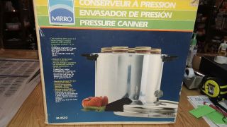 Vintage Mirro M - 0522 22 Qt Pressure Cooker Canner W/ 2 Racks Usa