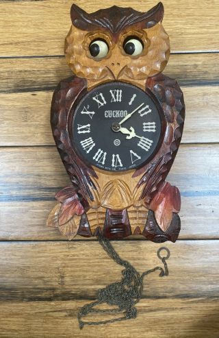 Vtg Old Carved Wood Owl Cuckoo Wall Clock Kyowa Mfg Co.  Tokyo Japan Moving Eyes