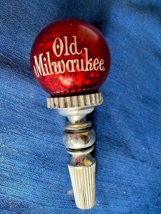 Vintage 1969 " Old Milwaukee " Beer Tap Handle Knob Red Crystal Ball Sparkler