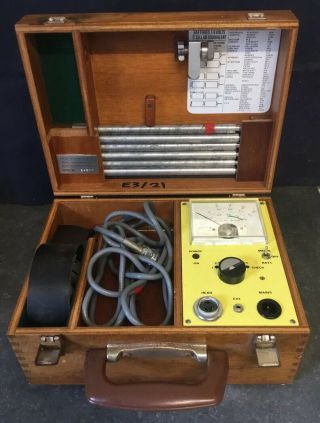 Vintage Portable Battery / Mains Operating Air Flow / Wind Speed Meter,  Box Etc