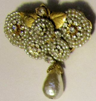 Vintage Signed Miriam Haskell Baroque Pearl & Rhinestone Gold Tone Brooch Pin