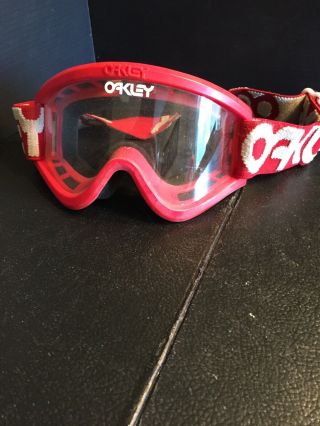 B28) Vintage Oakley Goggles Red Frame Clear Lenses