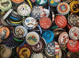 1,  000 Mixed Homebrew Beer Bottle Crown Caps (350 Designs) Rare Unique Home Brew