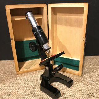 Vintage Wollensak - Rochester Usa 425 Power Microscope Wood Case
