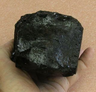VERY LARGE MINERAL SPECIMEN OF GILSONITE (HYDROCARBON) FROM BONANZA,  UTAH 2