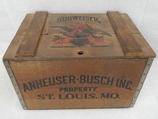 Vintage Anheuser Busch Budweiser Beer Box Wood Crate 1976 18x12x12 Advertising