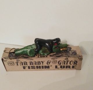 Vintage Souvenir Of Old Florida Novelty Boy & Gator Boxed Fishing Lure Set
