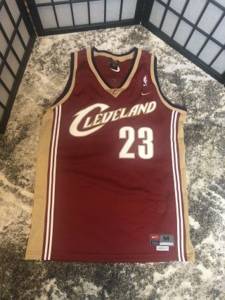 Vintage Cleveland Cavaliers Lebron James Jersey Nike M,  2 Nba 23 Embroidered