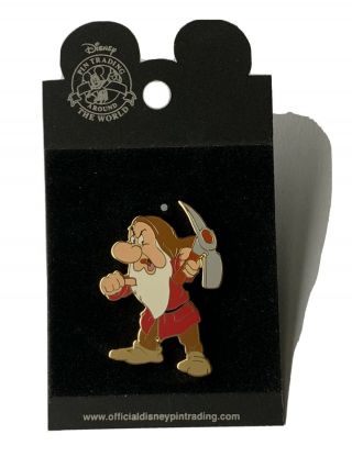 Disney Pin 8590 Snow White And The Seven Dwarfs Grumpy Holding A Pick Axe