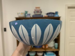 Vintage Cathrineholm Of Norway 5.  5” Blue W/ White Lotus Enamel Bowl