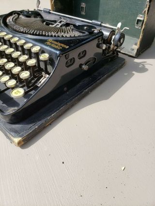 Vintage 1920’s Remington Portable Typewriter with case 3