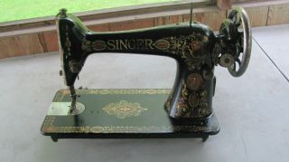Antique/vintage Singer (red Eye),  Model 66 Sewing Machine,  1917