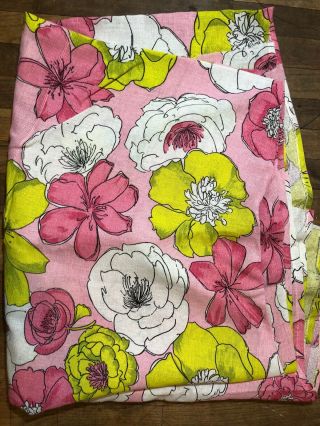 Vintage Retro Mod Mid Century Floral Fabric Outdoor Patio Tiki Flower Pink Brite