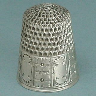 Antique Sterling Silver Panel Band Thimble By Waite,  Thresher Co.  Circa 1890s