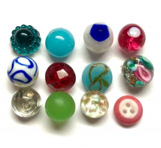 Antique Buttons China And Glass Tiny Diminutives Paperweight Swirlback,