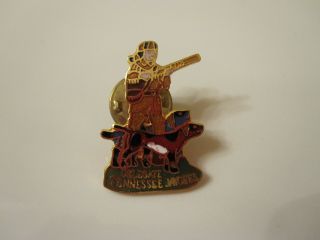 Davy Crockett Red Blue Coonhound Coon Hunt Tennessee Delegate Jaycees 1 1/8 " Pin