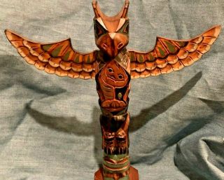 Vintage Signed Alaska Ray Moore Hand Carved Wood Eagle Raven Frog Totem