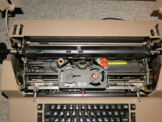 Vintage IBM Selectric II Typewriter Tan No Power Really and 3