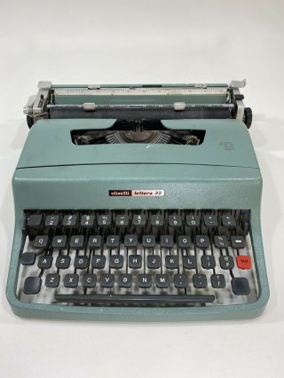Vintage 1960’s Olivetti Lettera 32 Typewriter Blue Italy No Case
