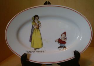 1937 W.  D.  Ent.  Walt Disney Enterprises Snow White & Doc 7 " X 4.  75 " Serving Dish