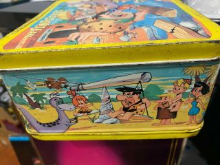 Vintage 1960 ' s The Flintstones metal lunch box by Aladdin 3