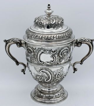 English Sterling Silver Repoussed Cup & Cover/wine Cooler Elkington 1893.  1,  440g