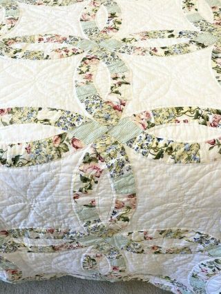 Vintage Double Wedding Ring Quilt Scalloped Edge Hand Stitched 84 " X 94 "