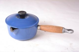 Vintage Le Creuset Cast Iron Sauce Pan With Spout Blue Enamel 14