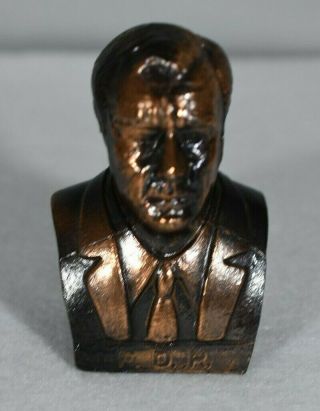 Rare Franklin D Roosevelt - Fdr - Small Bust - 2 1/2 Inches - Display - Paperweight