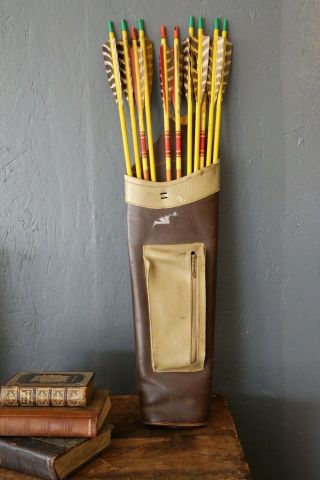 Vintage Bear Archery Quiver With Wood Arrows Feathers Pouch Case Bow And Arrow