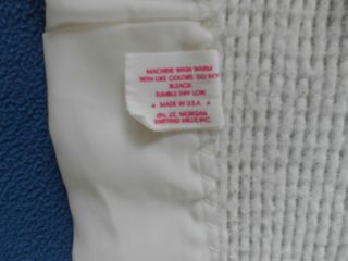 Vtg.  Baby Blanket J E Morgan USA,  White Thermal Waffle Weave Acrylic Nylon Edge 3