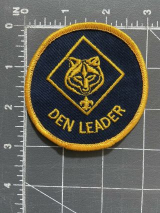 Cub Scout Den Leader Patch Bsa Boy Scouts Of America Wolf Logo Blue Gold Pack Us
