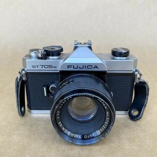 Fujifilm Fujica St705w 35mm Slr Film Camera W/ 50mm 1:1.  7 Lens,  Vintage