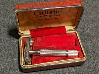 Vintage British Gillette Rocket Aristocrat 58 Safety Razor Made In England