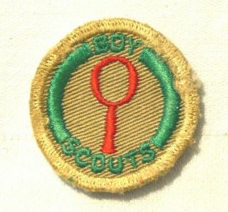 Magnifying Glass Boy Scout Stamp Collector Proficiency Award Badge Tan Cloth