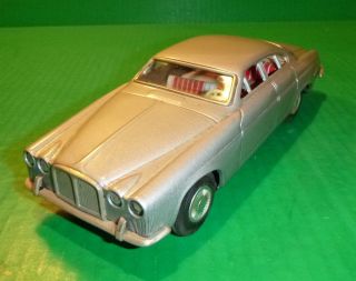 1970 Vintage Tin Litho Jaguar Xj Friction Toy Car Taiyo Japan 9.  5 "