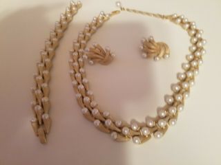 Signed Trifari Vintage Gold Tone And Faux Pearl Necklace,  Earrings,  Bracelet Set