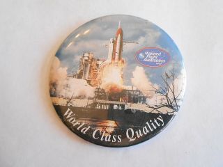 Cool Vintage Nasa Manned Flight Awareness World Class Quality Souvenir Pinback