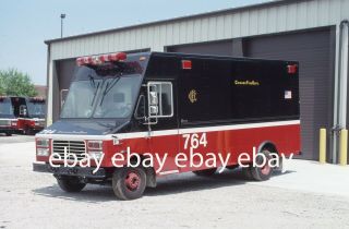 Chicago Fire Department 1994 Ford Utilimaster 7 - 6 - 4 35mm Fire Apparatus Slide