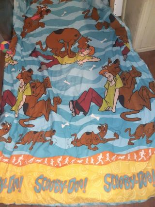 Vintage 1998 Dan River Scooby - Doo & Gang Twin Size Bed Comforter Blanket 62x86