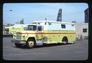 Newark Nj R1 1975 Mack R Providence Rescue Fire Apparatus Slide
