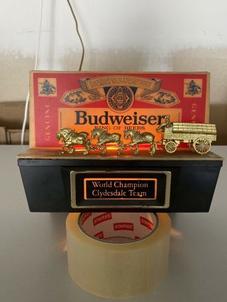 Budweiser World Champion Clydesdale Team Advertising Light Vintage Bar Sign.