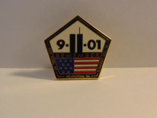 9 - 11 - 2001 Remember U.  S.  A.  American Flag And Twin Towers Lapel Pin Metal Enamel