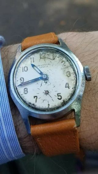 Vintage 1940s Universal Geneve Military Mens Watch Cal.  260 Keeping Time Wwii
