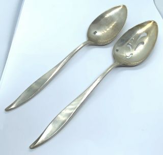 2 Oneida Heirloom Sterling Silver Pierced & Serving Spoons - 8 1/4 " (126.  4g)