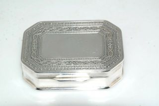 Vtg English Hallmarked Sterling Silver Trinket Snuff Box