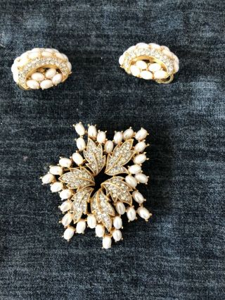 Vintage Trifari Imitation Pearl And Diamond Clip On Earrings And Brooch