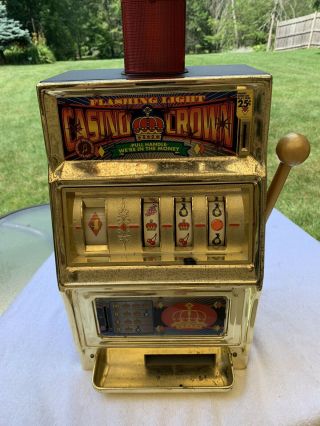 Vtg.  Casino Crown 25 Cent Slot Machine Bell Rings/lights Flash Made In Japan