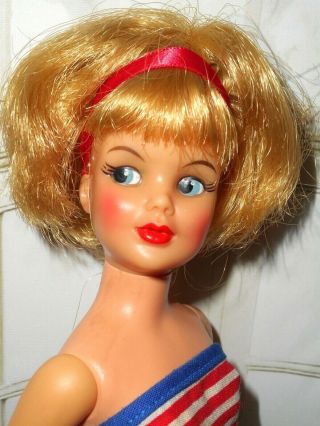 Vintage Blonde Grown Up Tammy Doll Hi - Color Face In Skirt Shoes -